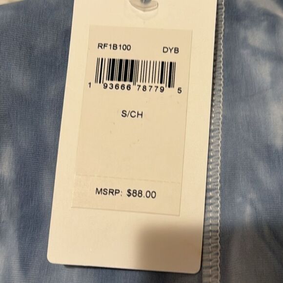 SPLENDID STUDIO WOMEN’S NWT SIZE SMALL STUDIO TO STREET WEAR WITH WICKING - Picture 3 of 4